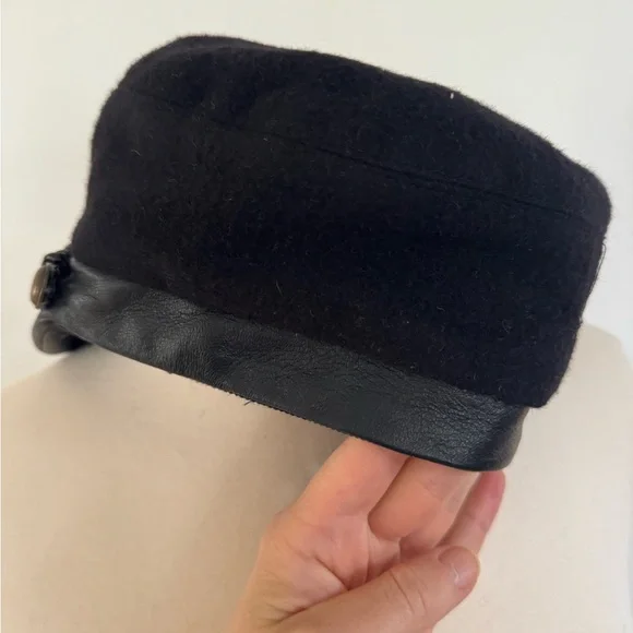 Black Eugenia Kim Elyse Camel Hair & Leather hat Excellent Condition - Picture 7 of 10